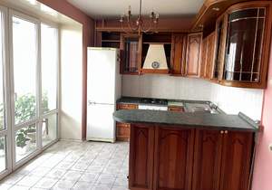 4-к квартира, вторичка, 122м2, 8/9 этаж