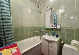 2-к квартира, вторичка, 50м2, 1/6 этаж