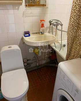 3-к квартира, вторичка, 58м2, 5/5 этаж