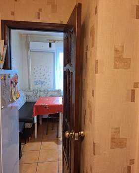 1-к квартира, вторичка, 40м2, 5/10 этаж