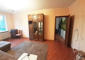 3-к квартира, вторичка, 58м2, 3/5 этаж