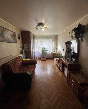 2-к квартира, вторичка, 43м2, 1/5 этаж