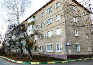 2-к квартира, вторичка, 43м2, 1/4 этаж