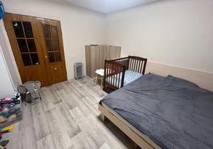4-к квартира, вторичка, 72м2, 2/9 этаж
