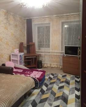 3-к квартира, вторичка, 52м2, 1/2 этаж