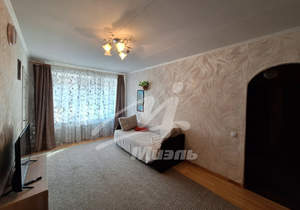 4-к квартира, вторичка, 61м2, 1/5 этаж