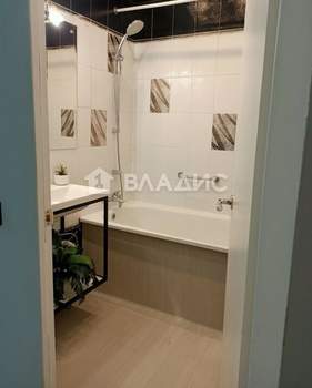 2-к квартира, вторичка, 63м2, 3/10 этаж