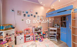 2-к квартира, вторичка, 43м2, 1/4 этаж