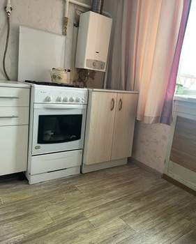 2-к квартира, вторичка, 40м2, 5/5 этаж