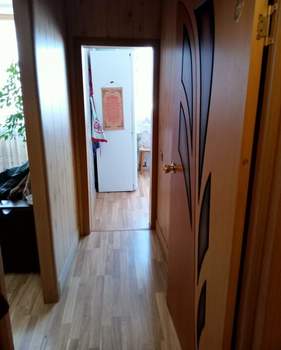 2-к квартира, вторичка, 41м2, 1/4 этаж