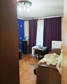 3-к квартира, вторичка, 59м2, 1/5 этаж