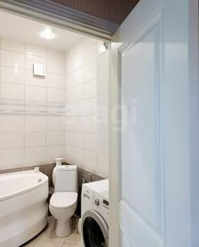 3-к квартира, вторичка, 75м2, 3/3 этаж