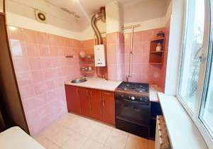 3-к квартира, вторичка, 58м2, 3/5 этаж