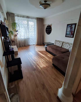 3-к квартира, вторичка, 59м2, 5/5 этаж