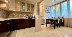 3-к квартира, вторичка, 92м2, 7/16 этаж