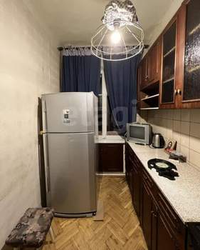 3-к квартира, вторичка, 63м2, 3/4 этаж