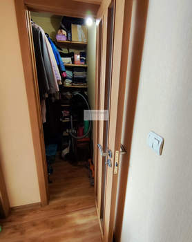 3-к квартира, вторичка, 59м2, 5/5 этаж