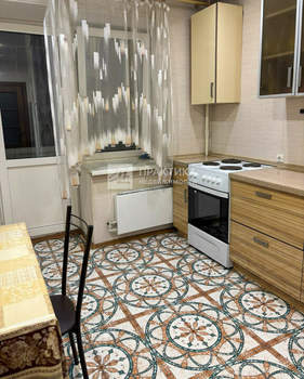 2-к квартира, вторичка, 61м2, 9/17 этаж