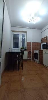 4-к квартира, вторичка, 72м2, 2/9 этаж