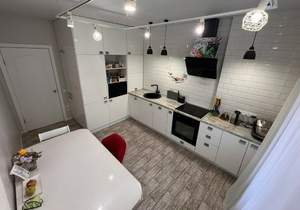 2-к квартира, вторичка, 58м2, 4/16 этаж