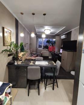 2-к квартира, вторичка, 44м2, 9/17 этаж