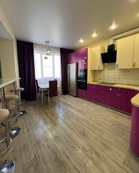 2-к квартира, вторичка, 72м2, 9/17 этаж