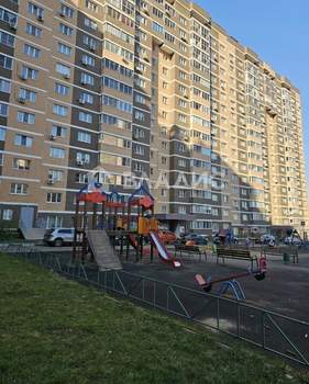 2-к квартира, вторичка, 65м2, 15/17 этаж