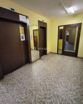 2-к квартира, вторичка, 61м2, 9/17 этаж