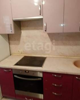 3-к квартира, вторичка, 80м2, 1/16 этаж
