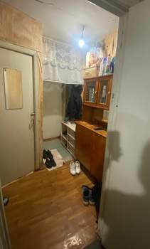 2-к квартира, вторичка, 45м2, 1/5 этаж