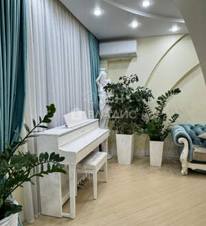 4-к квартира, вторичка, 125м2, 12/12 этаж