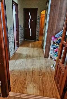 3-к квартира, вторичка, 93м2, 1/4 этаж
