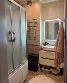 3-к квартира, вторичка, 65м2, 11/17 этаж