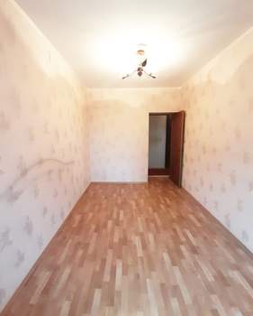 3-к квартира, вторичка, 58м2, 3/5 этаж