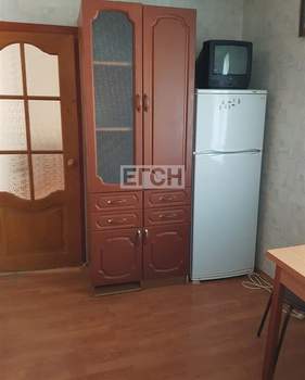 2-к квартира, вторичка, 41м2, 1/5 этаж