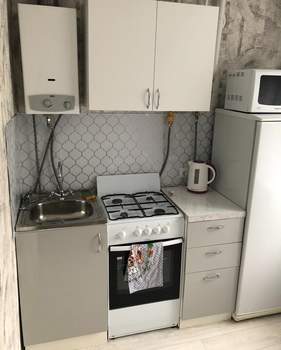 2-к квартира, вторичка, 42м2, 2/5 этаж