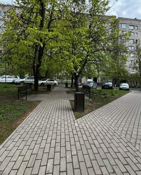 4-к квартира, вторичка, 90м2, 1/9 этаж