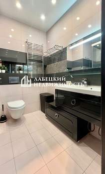 3-к квартира, вторичка, 92м2, 7/16 этаж