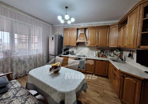 2-к квартира, вторичка, 72м2, 3/17 этаж