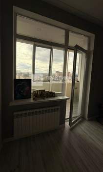 4-к квартира, вторичка, 80м2, 10/20 этаж