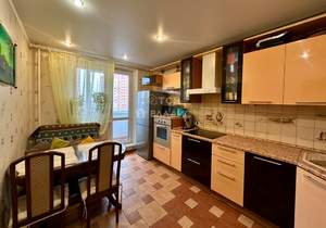 2-к квартира, вторичка, 60м2, 9/14 этаж